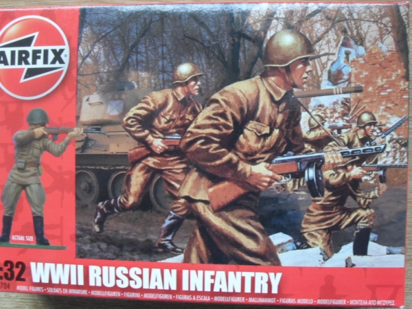 02704 WWII RUSSIAN INFANTRY